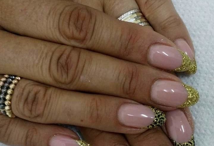 Lary Nails - Unghii cu gel Maidenhed