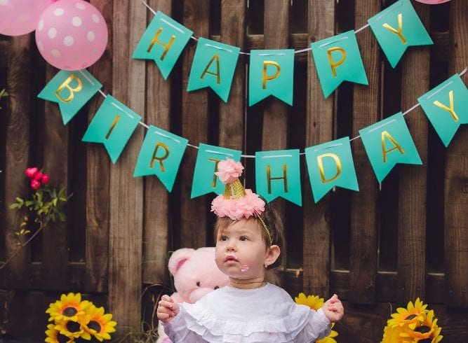 Zandy Dinu - Fotograf si cameraman pentru nunta, botez, aniversare