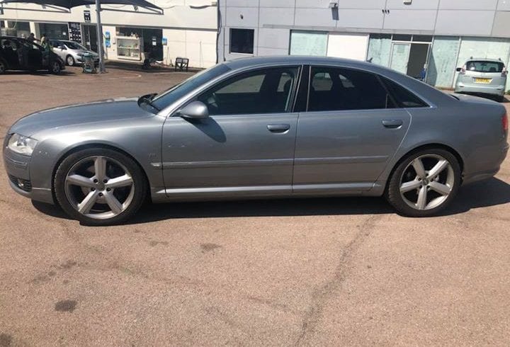 De vanzare Auto Audi A8 4.2 TDI Harlow UK CM1