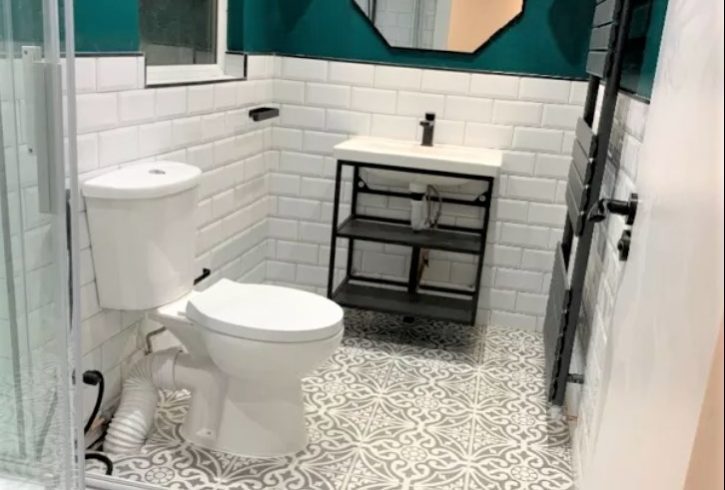 Inchiriem Casa cu 5 Dormitoare in Walthamstow - Agentia Remax