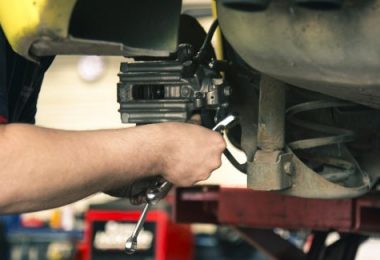 Angajam Mecanic Auto - Service Romanesc Barnet Londra