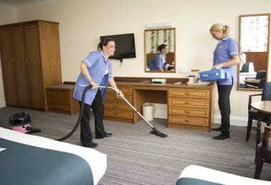 Cameriste hoteluri din centrul Londrei - Kensington Shoreditch