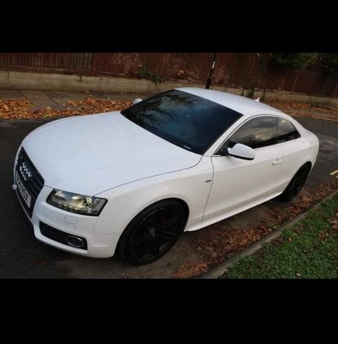 Vand Audi A5 s-line 2.7 Diesel 2010 coupe in Streatham Lambeth Londra SW2 4NZ
