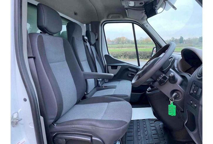 Vând Nissan NV400 din 2016 in Ilford Londra