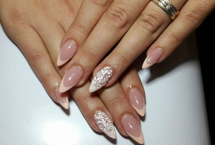 Manichiura profesionala cu gel - Hainault IG6 Manichiura profesionala cu gel - Hainault IG6