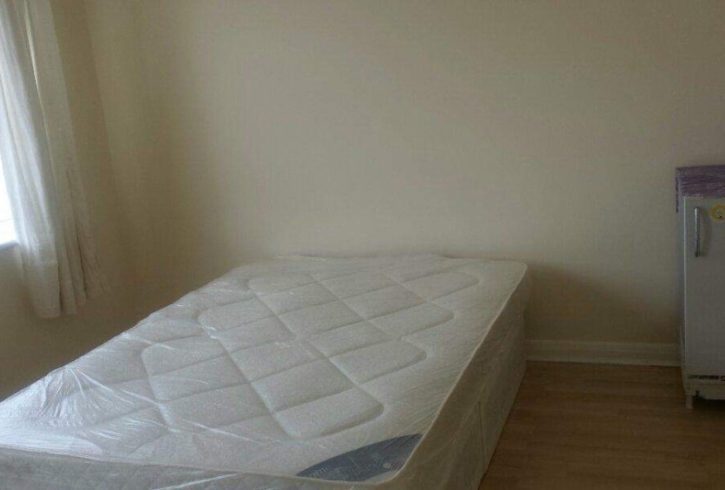 Chirie Camera King Size in Colindale - Barnet NW9