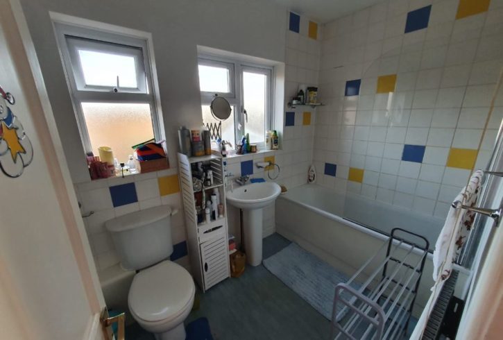 Chirie Camera Dubla in Debden Londra IG10