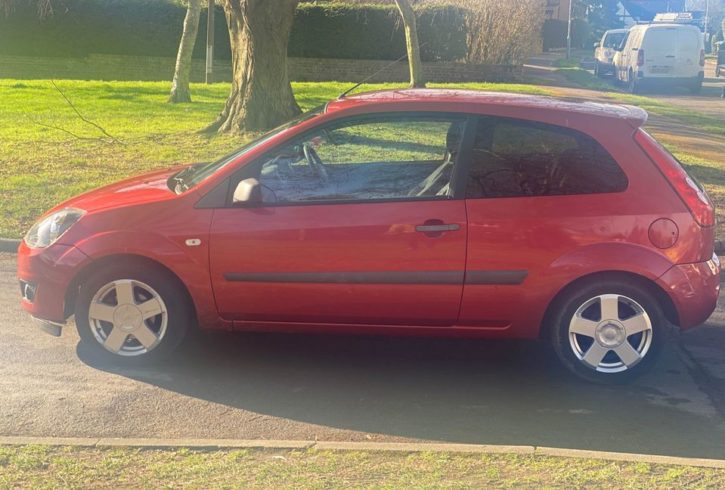 De vânzare 2007 Ford Fiesta in Hoddesdon - AutomobileUK