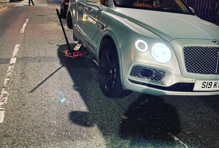 Montare Anvelope la locație / de urgență 24/7 in Londra Montare Anvelope la locație / de urgență 24/7 in Londra