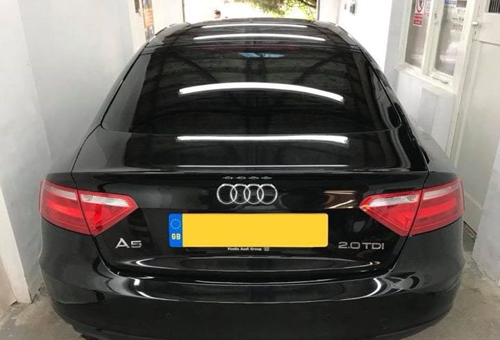 Geamuri fumurii si folii auto in Wembley - Londra