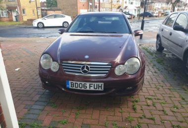 Auto Mercedes-Benz C CLASS de vanzare in Hounslow Londra