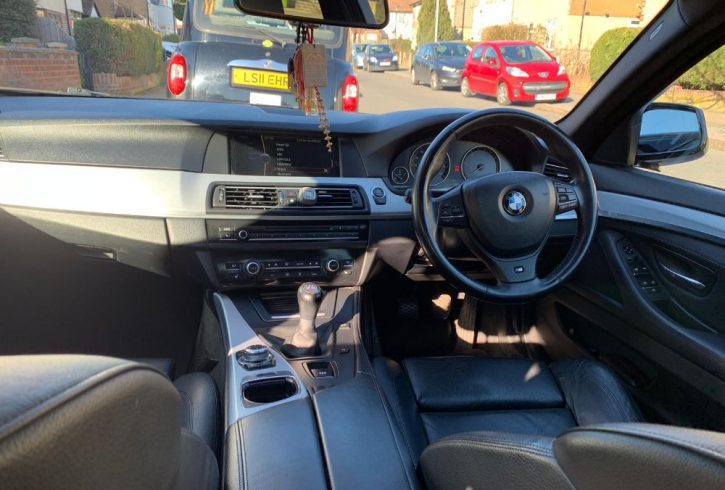 Vand masina BMW 520D M Sport in Londra Ilford