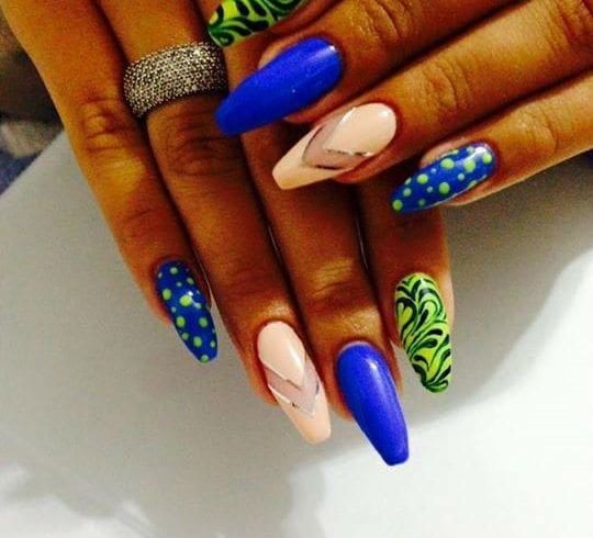 Manichiura profesionala cu gel - Hainault IG6 Manichiura profesionala cu gel - Hainault IG6