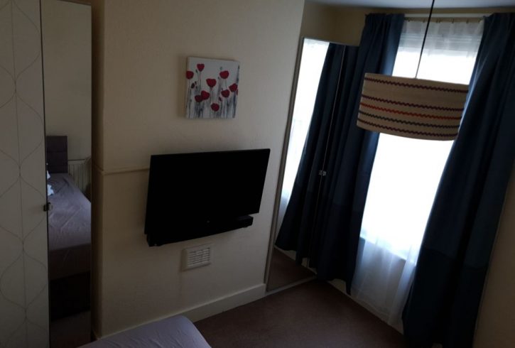 Camera Dubla pentru o Persoana in Ilford Camera Dubla pentru o Persoana in Ilford