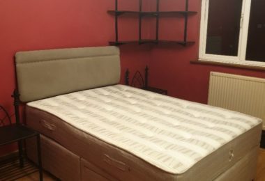 Ofer Camera Dubla in Chirie Wembley - Londra HA0