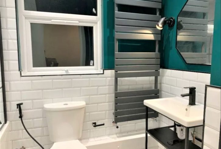 Inchiriem Casa cu 5 Dormitoare in Walthamstow - Agentia Remax