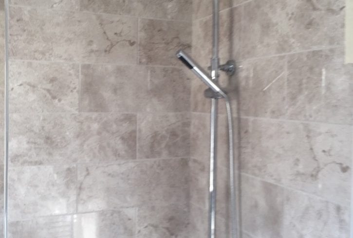 Plumber cu experienta in RO si UK - Am van si scule proprii Plumber cu experienta in RO si UK - Am van si scule proprii