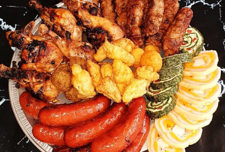 Comandă Platouri Calde, Reci, Mâncare si Deserturi in Harrow