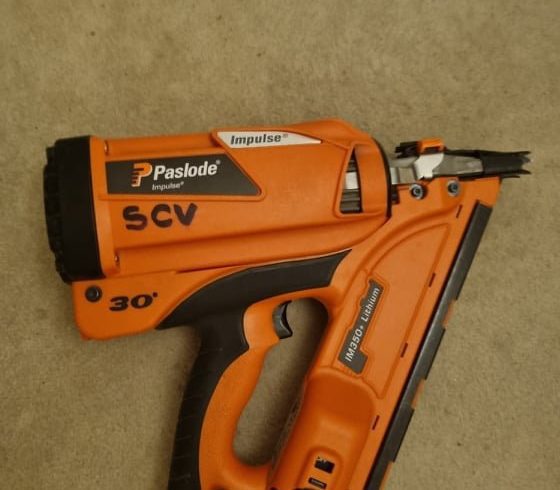 Vând Pistol Cuie Paslode IM350+ in Londra