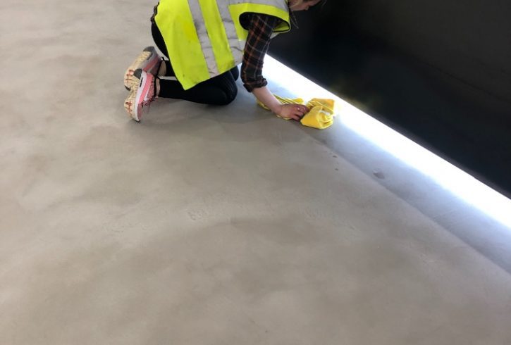 Cautam Fete cu CSCS - Curatenie pe santier Londra UK