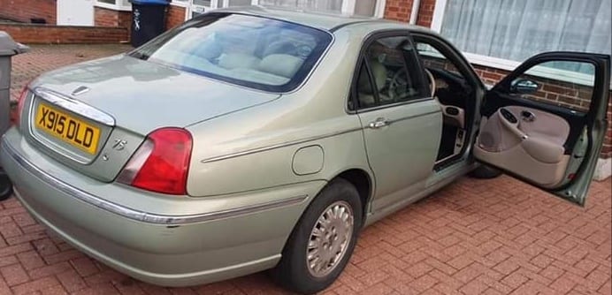 Vand Auto Rover 75 din 2005 in Stevenage SG2 UK