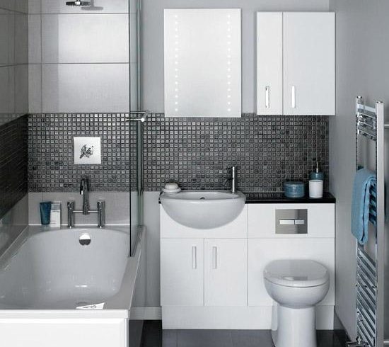 Companie Ltd Angajam Bathroom Fitter Montator Baie in UK
