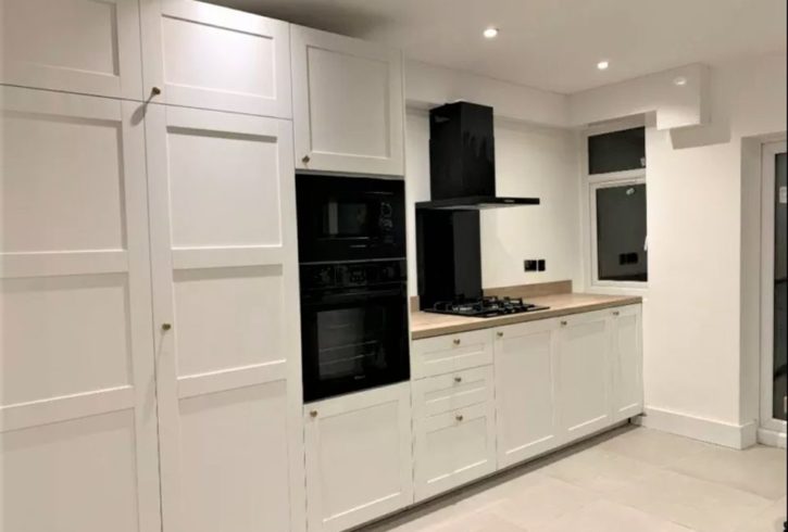 Inchiriem Casa cu 5 Dormitoare in Walthamstow - Agentia Remax