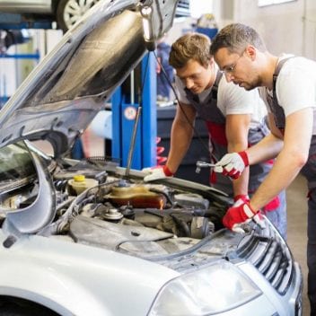 Mecanici Auto Londra