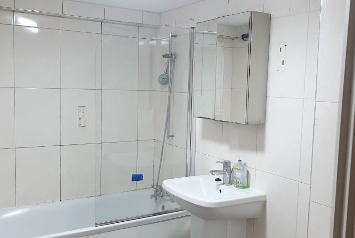 Chirie Apartament 2 Camere in Canning Town Londra