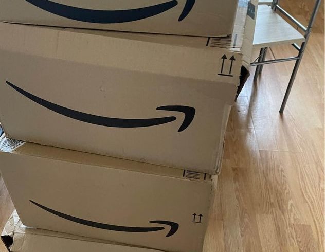 Vând en gros Lămpi de Birou LED cu incarcare Wireless in Wembley