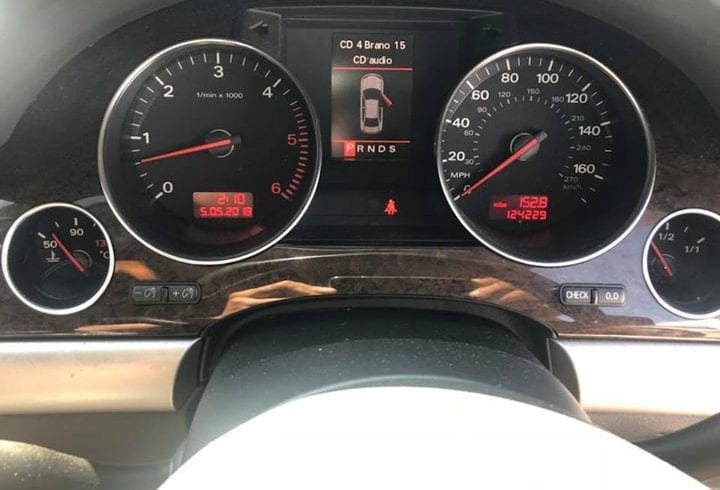 De vanzare Auto Audi A8 4.2 TDI Harlow UK CM1