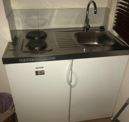 Studio flat in Londra NW10