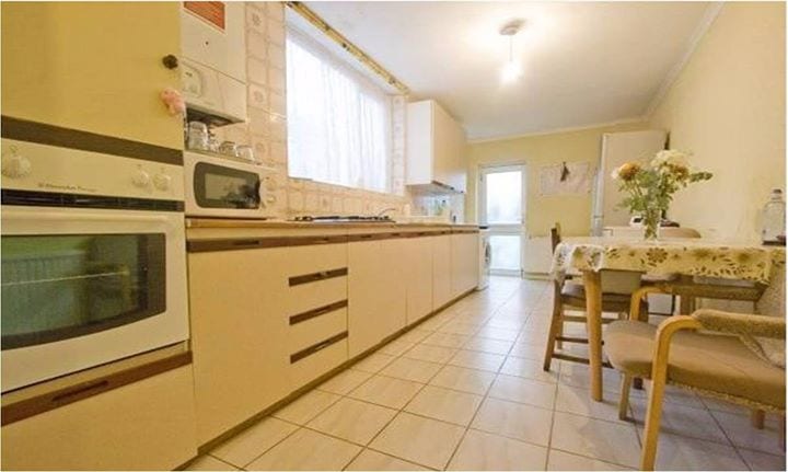 Casa cu 4 camere in Stratford Road Plaistow E13 - YCP