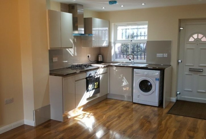 Agentia inchiriaza casa 2 dormitoare Beckton E16 3TD