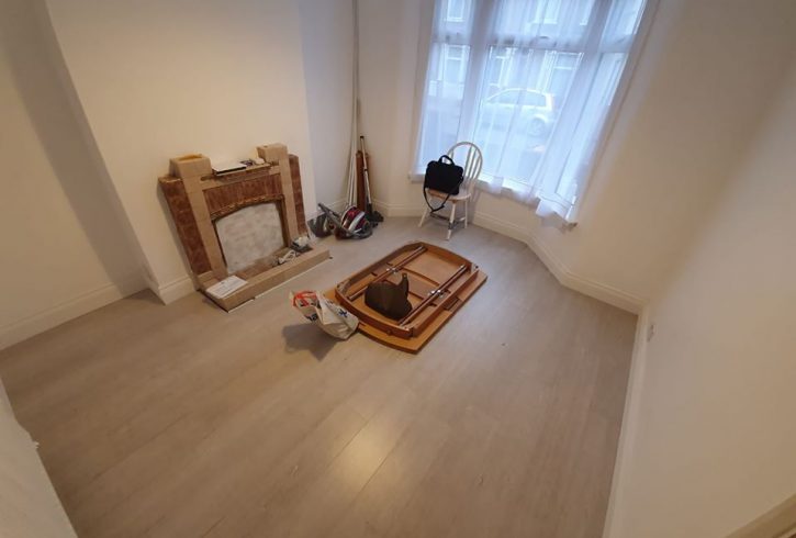 Inchiriez Casa 4 Dormitoare + Dinning Room in Plaistow E13 - Imagine 2