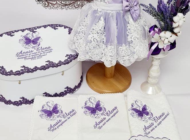 Articole Botez Brodate si Personalizate in UK