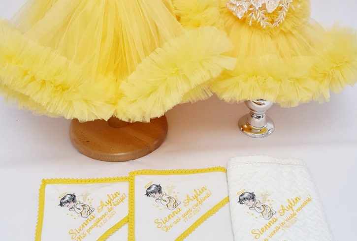 Articole Botez Brodate si Personalizate in UK