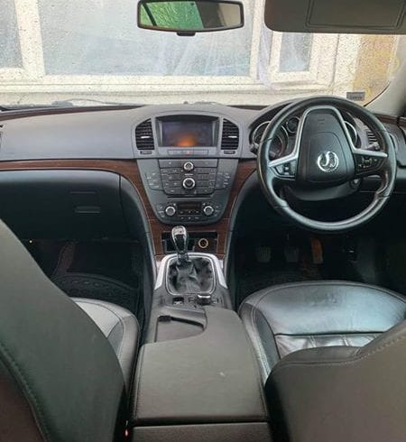 Auto Opel Insignia an 2009 FULL Motor 2.0 Diesel in Londra UK