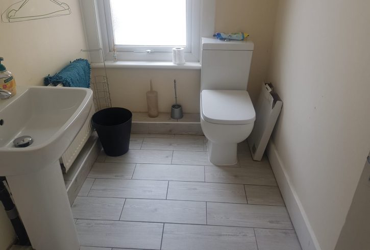 Casa 4 dormitoare si gradina in zona East Ham E6 Londra