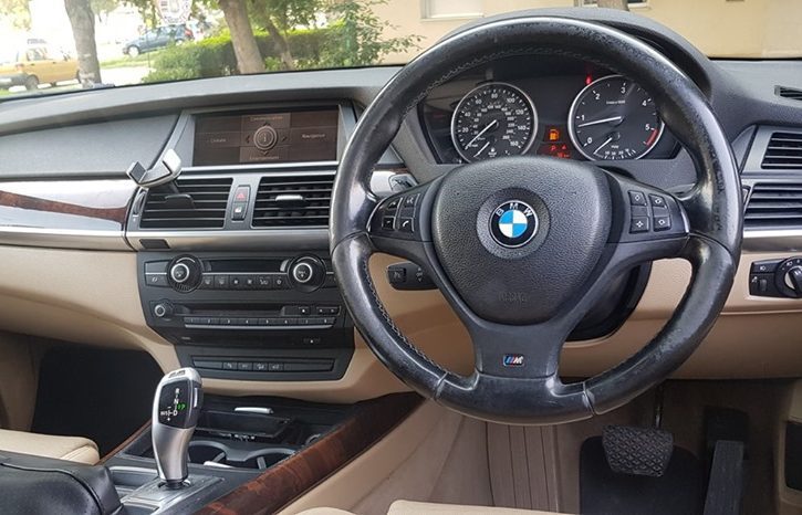 Vand Masina BMW X5 DSX Drive Biturbo 300 cp in Basildon UK