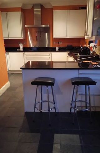 Inchiriez 2 camere duble intr-o casa foarte spatioasa in Welling Bexley DA16