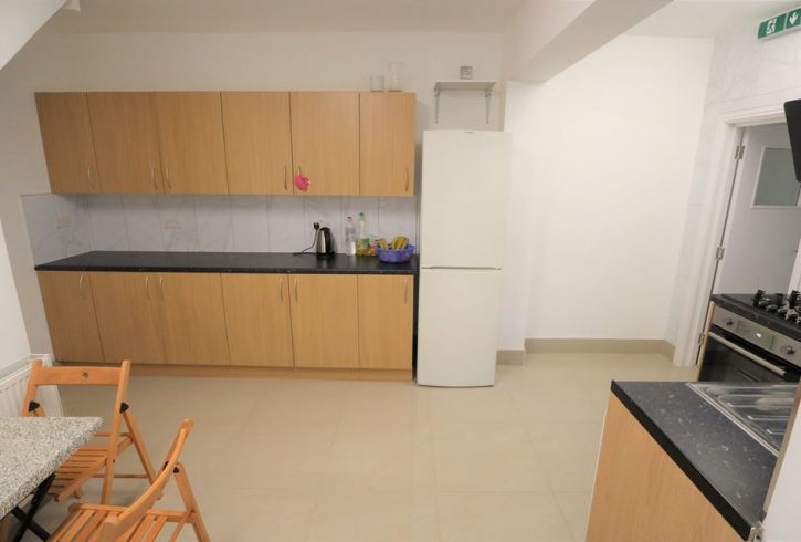 Camere single de inchiriat in Stratford