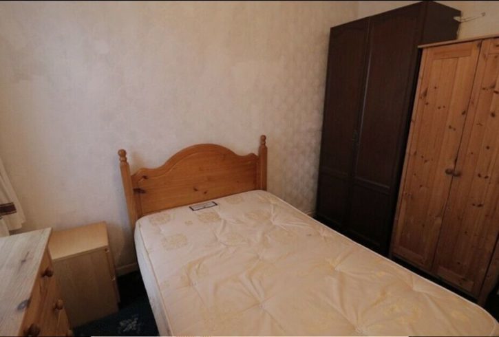 Casa cu 4 dormitoare de inchiriat Plaistow