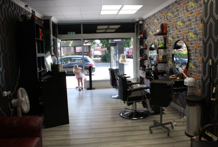 Cautam Coleg Salon Beauty Make-up - No Limit Salon Cautam Coleg Salon Beauty Make-up - No Limit Salon