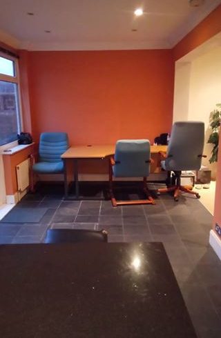 Inchiriez 2 camere duble intr-o casa foarte spatioasa in Welling Bexley DA16