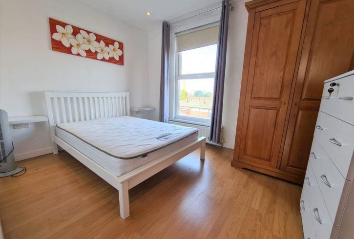 Chirie Apartament 1 Dormitor in Canning Town E16