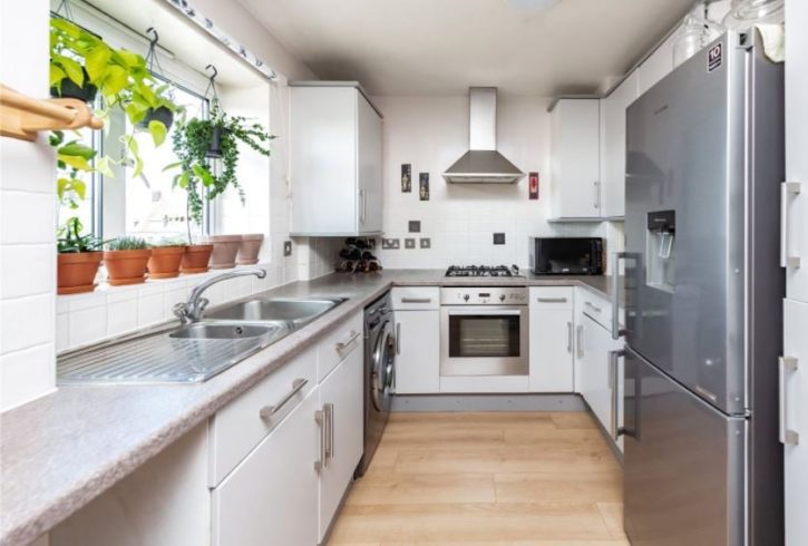 Chirie Apartament 2 Dormitoare Dagenham RM9