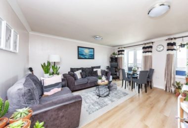 Chirie Apartament 2 Dormitoare Dagenham RM9