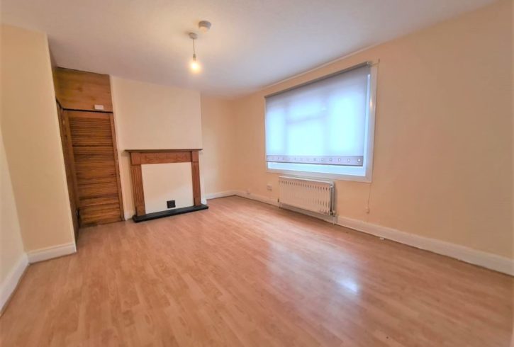 Chirie Apartament 3 Dormitoare in Beckton E6