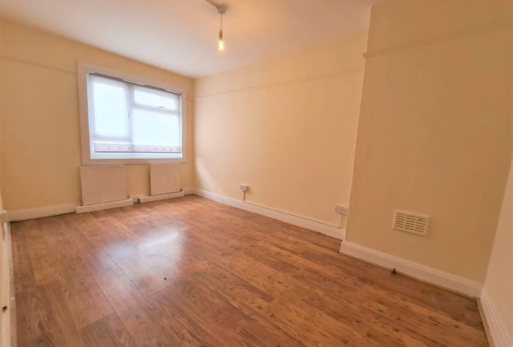 Chirie Apartament 3 Dormitoare in Beckton E6